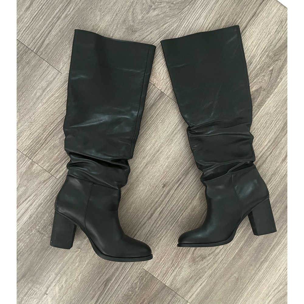 Steve Madden Knee High Boots - SIZE 9